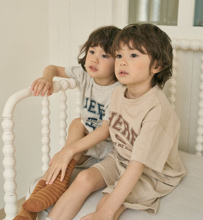 [He03] daily top and bottom set (with family)