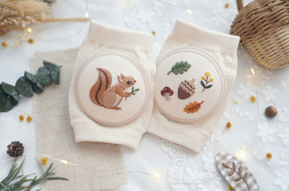Embroidered Knee Pad - Mountain Squirrel